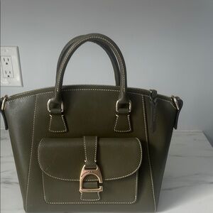 Dooney & Bourke Green Satchel with Structured Design and Textured Leather